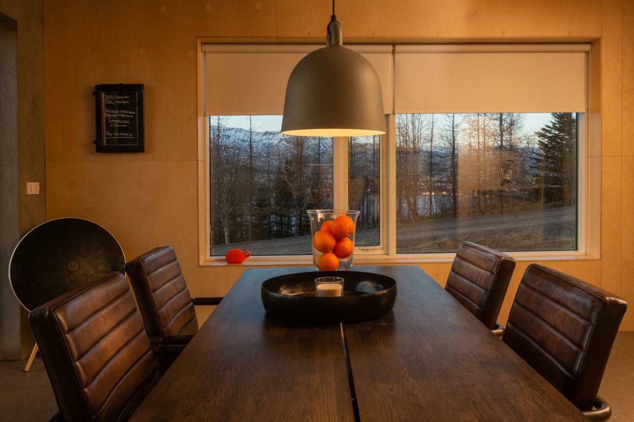 Viking Cottages & Apartments Akureyri Bagian luar foto